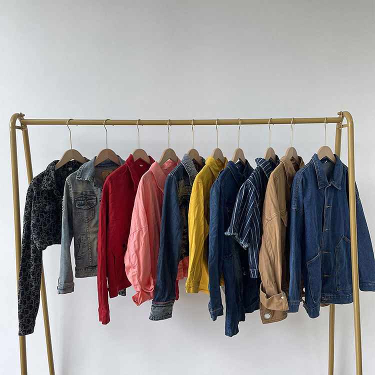 Úsáidte Jean Jacket