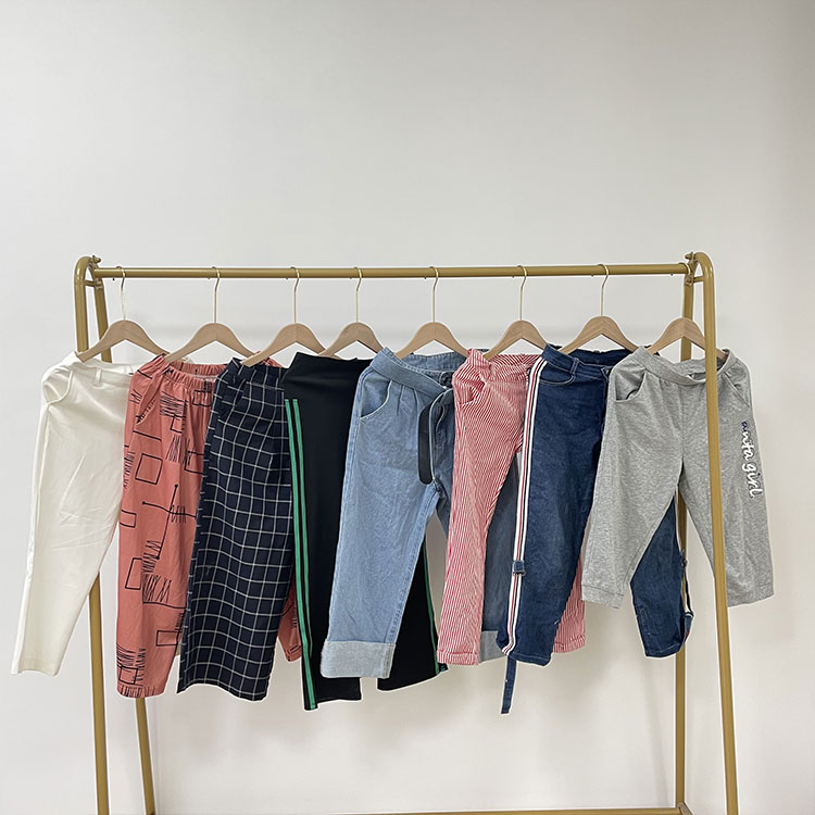 Úsáidte 3/4 Pant na mBan