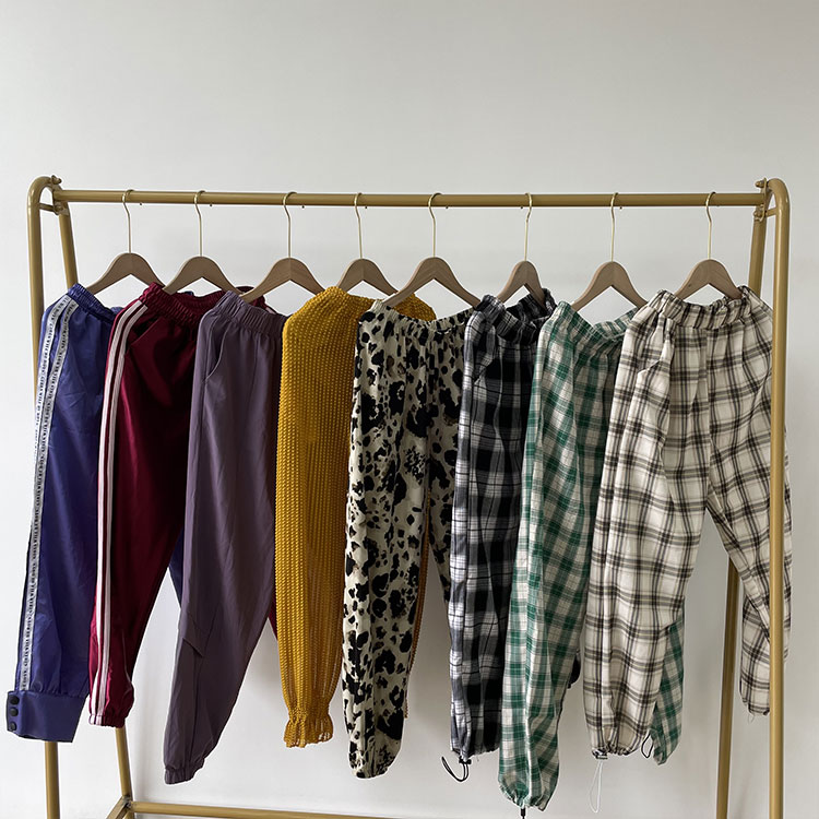 Úsáidte Harem Pants na mBan